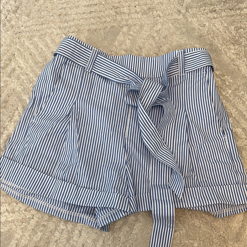 Jcrew women’s paper bag shorts